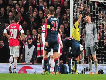 When using a stop loss you need to be wary of incidents like red cards
